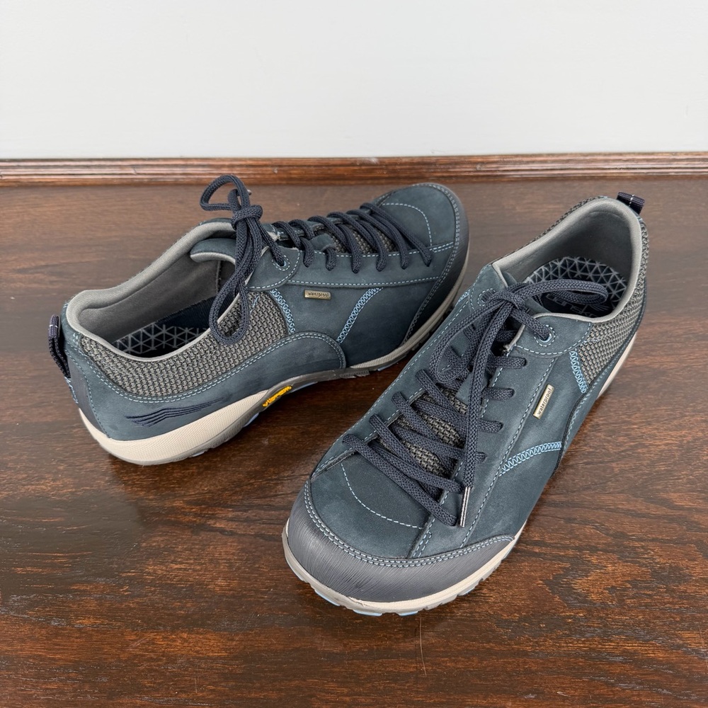 Dansko Paisley Suede Shoes Womens Waterproof Sneakers Size 43 Blue